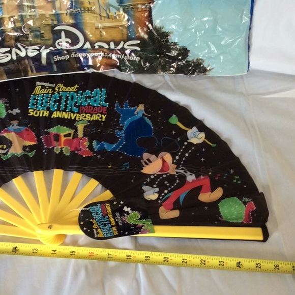 Disney parks folding fan new - Picture 10 of 10
